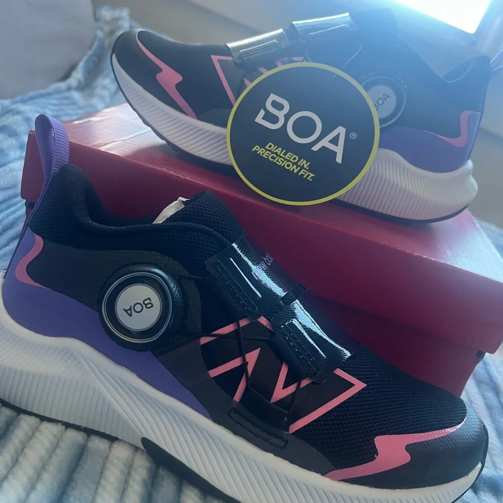 New Balance Kids' Black and Pink Sneakers - Picture 3 of 7
